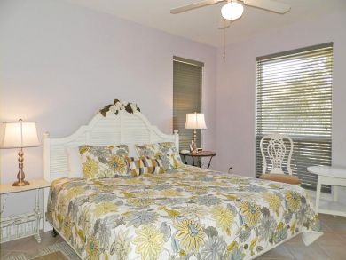 Destin Three Bedroom plus Bonus Room Vacation Rental